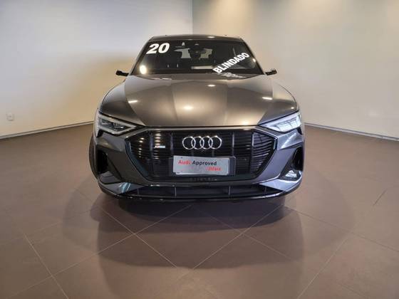 AUDI E-TRON ELÉTRICO SPORTBACK PERFORMANCE BLACK QUATTRO